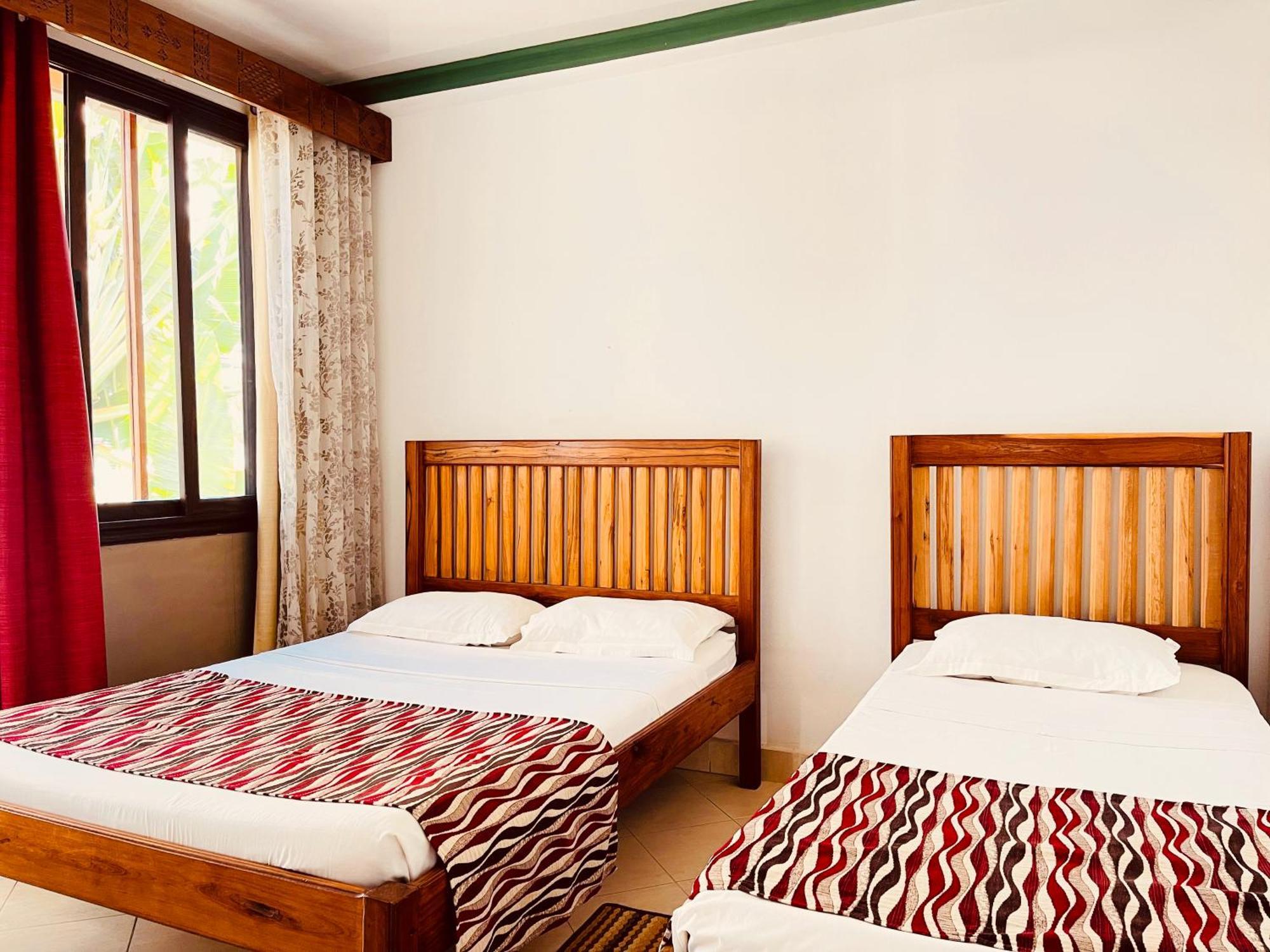 Hotel Le Nouvel Eden Toliara Exterior foto